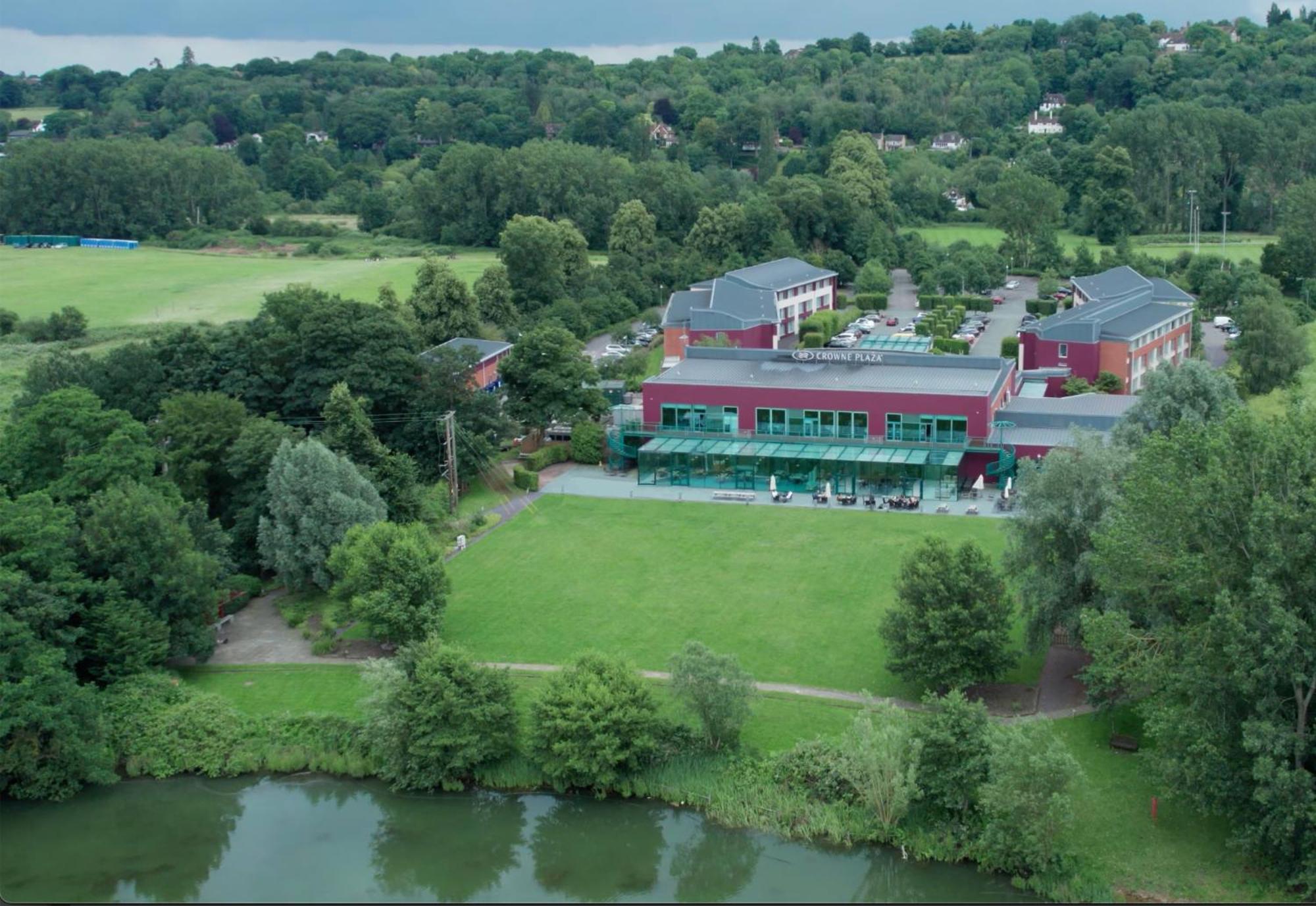 Crowne Plaza Marlow By Ihg Екстер'єр фото
